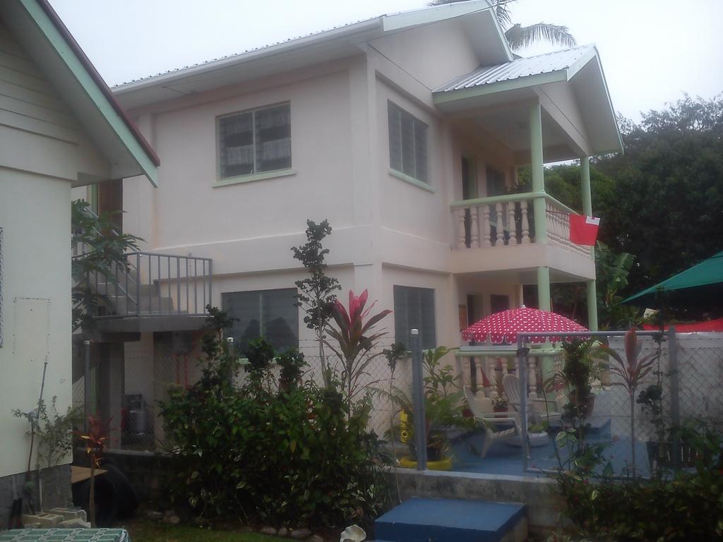 Malau Lodge Nuku'alofa Buitenkant foto