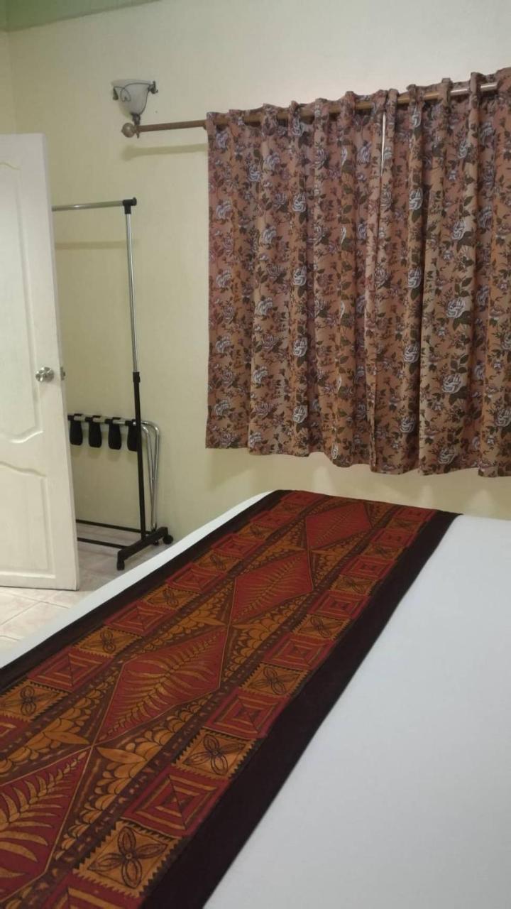 Malau Lodge Nuku'alofa Buitenkant foto